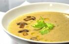 Необыкновенно вкусное блюдо: сырный суп-пюре с грибами Сырный суп с курицей и грибами